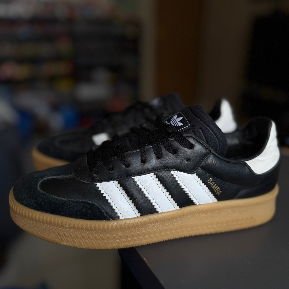 Adidas Samba OG Men 7.5 Black White Gum Leather Suede Sneakers IE1379